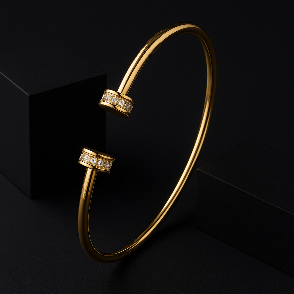 Bangle in Yellow Gold with little Diamonds